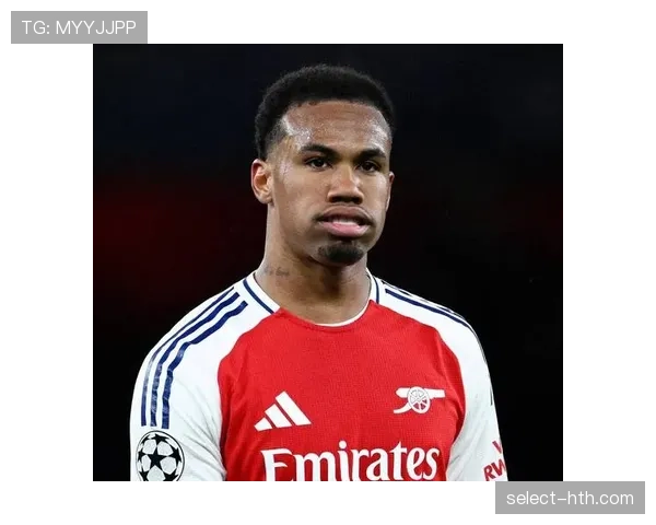 阿拉巴防守端表现抢眼，助球队防线稳固实现关键突破