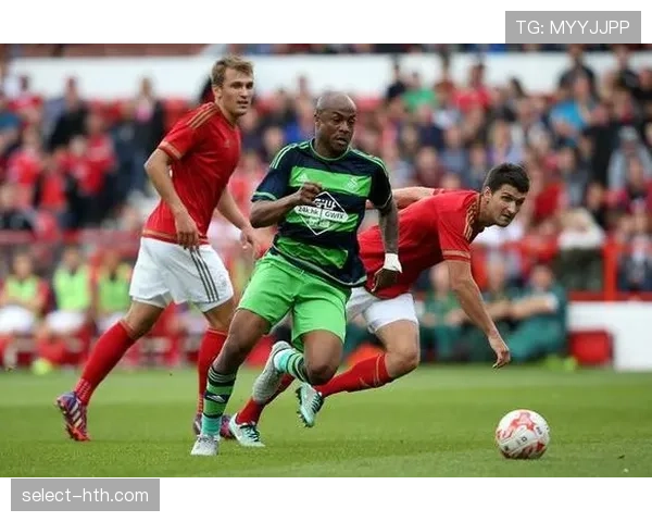 阿尤兄弟加纳锋线 阿尤兄弟加纳锋线